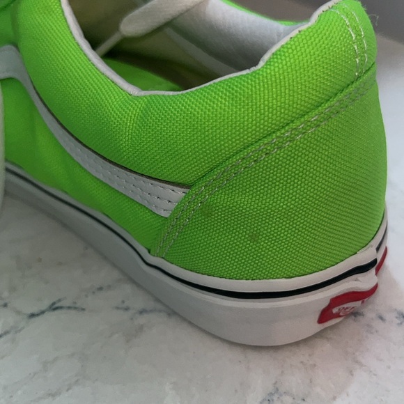 Vans excellent condition old Skool lace-ups in fun neon green - Picture 5 of 6